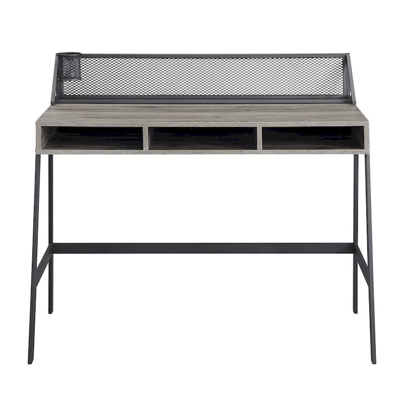 42-inch industrieel schrijfbureau met geperforeerde achterkant en opbergvakken