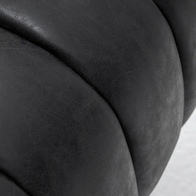 Mid-century draaibare ronde kuipstoel met knoopdetails van PU-leer
