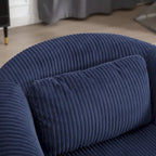 Stoffen fauteuil met kussen en en sierkussen