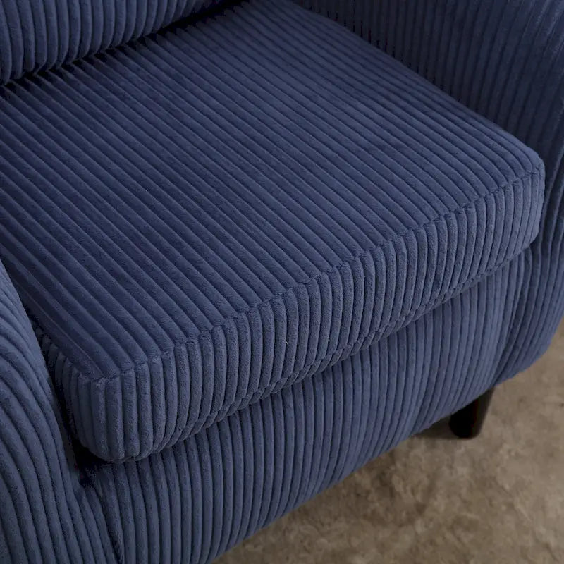 Stoffen fauteuil met kussen en en sierkussen